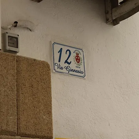Apartament Casa Emilia *